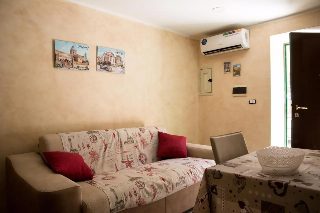 Casa Assisi Lejlighed Palermo 0*,
